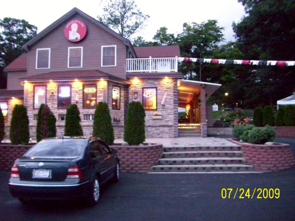 B&B Lounge 卡茨基尔 外观 照片